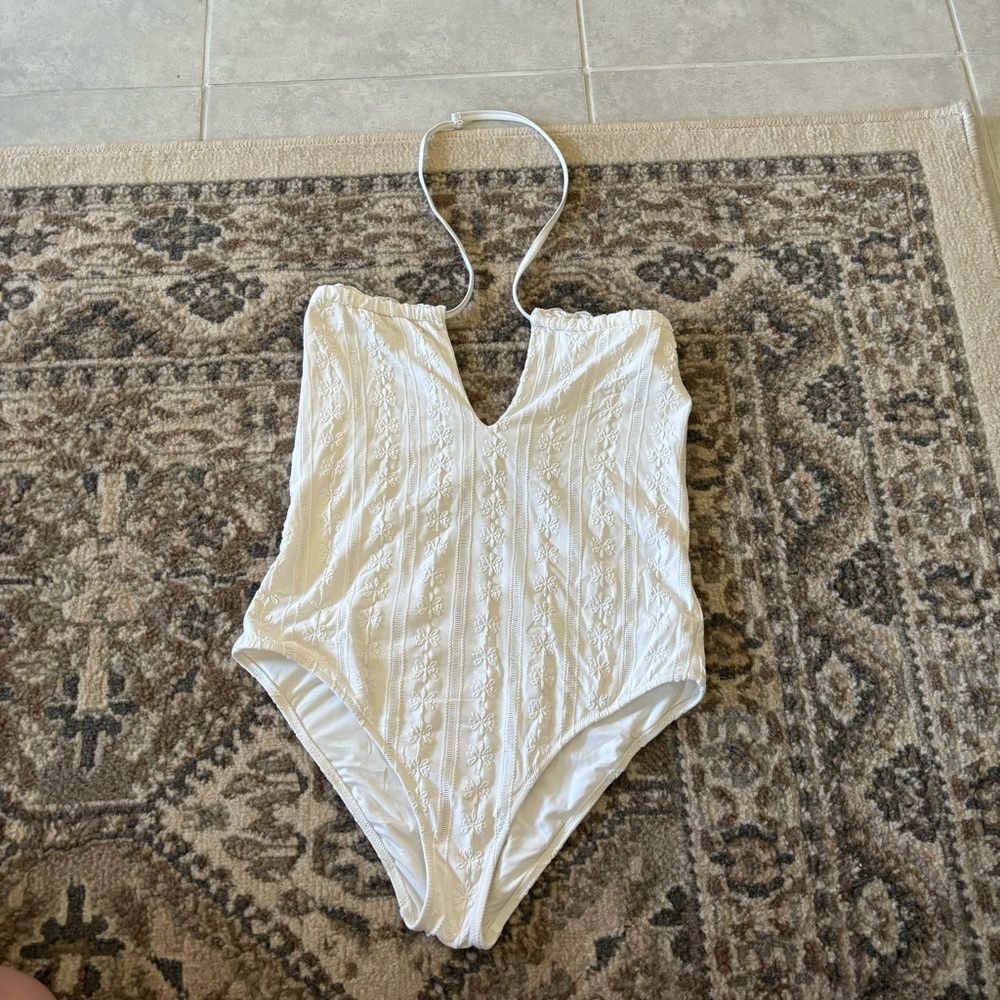 NWOT AERIE one piece cheeky halter white lace swimsuit cross back bride